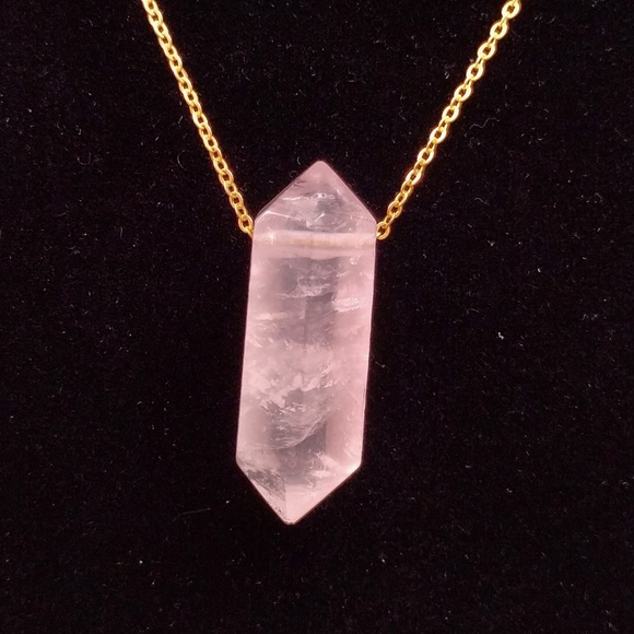 Rose Quartz pointed crystal pendant gold necklace - Picture 4 of 8